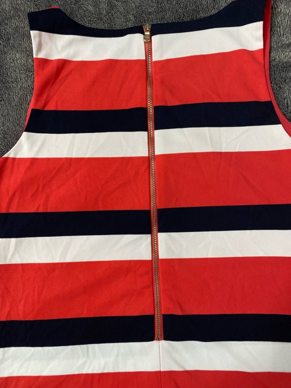 Ann Taylor Petite Nautical Striped Sleeveless Shell Top Size LP Preppy‎ Workwear - Picture 8 of 8